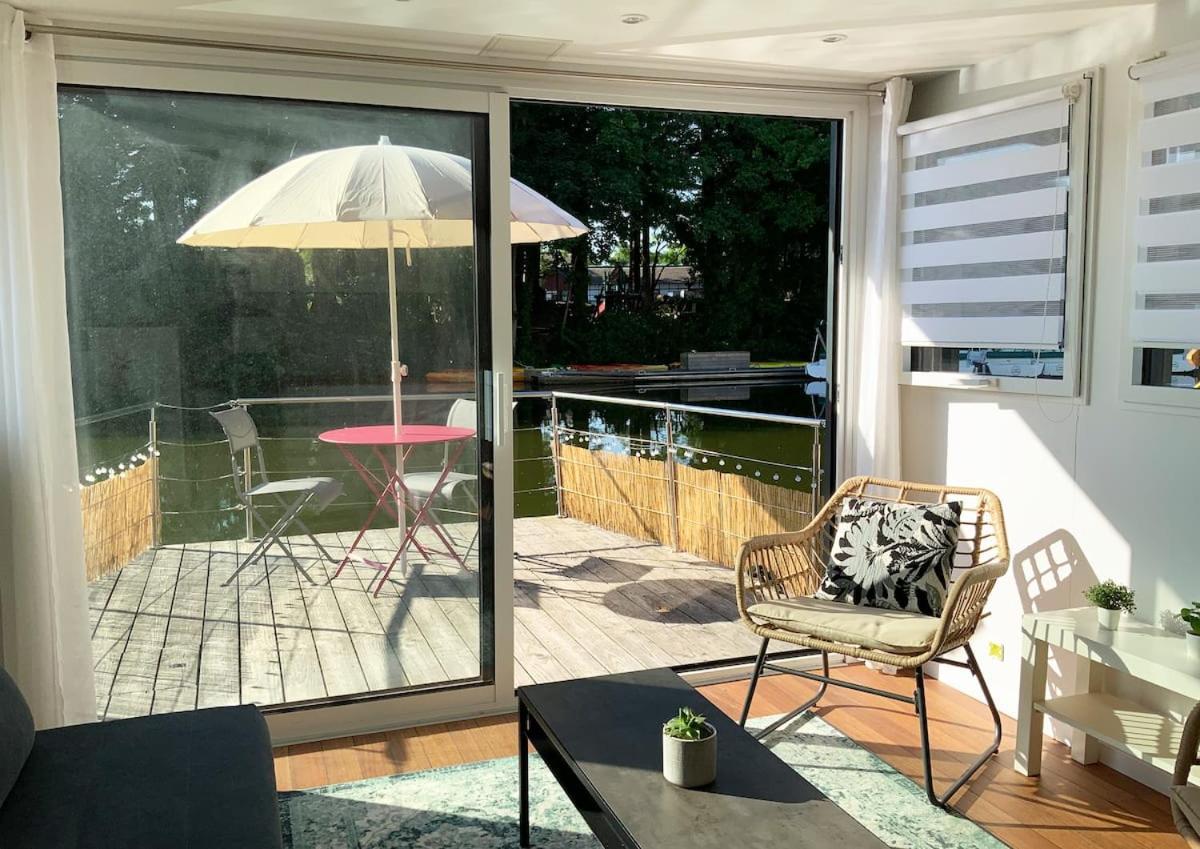 Bateau Appartement Sur L'Erdre Au Coeur De Nantes Dış mekan fotoğraf